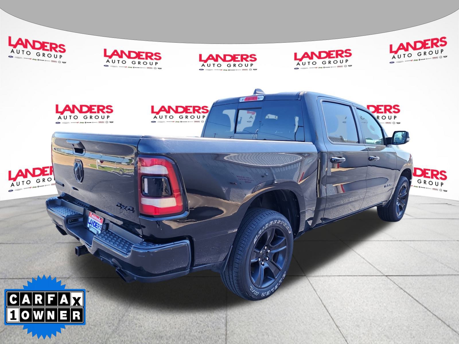 2021 Ram 1500 Big Horn photo 3