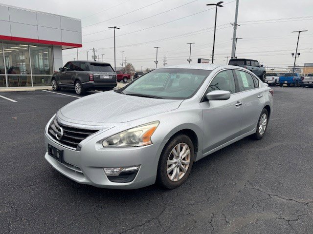 2014 Nissan Altima 2.5 S photo 3