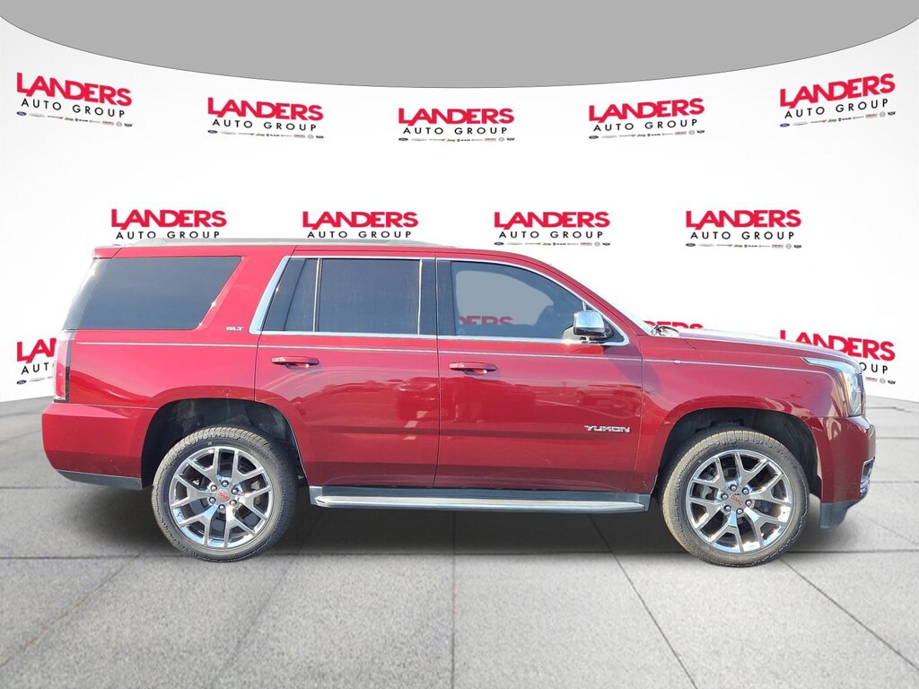 Used 2017 GMC Yukon SLT 4WD SLT