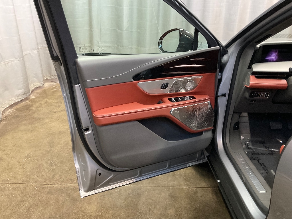 2025 Lincoln Nautilus Black Label - Photo 8