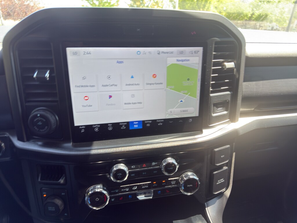 2025 Ford F-150 Lariat - Photo 10