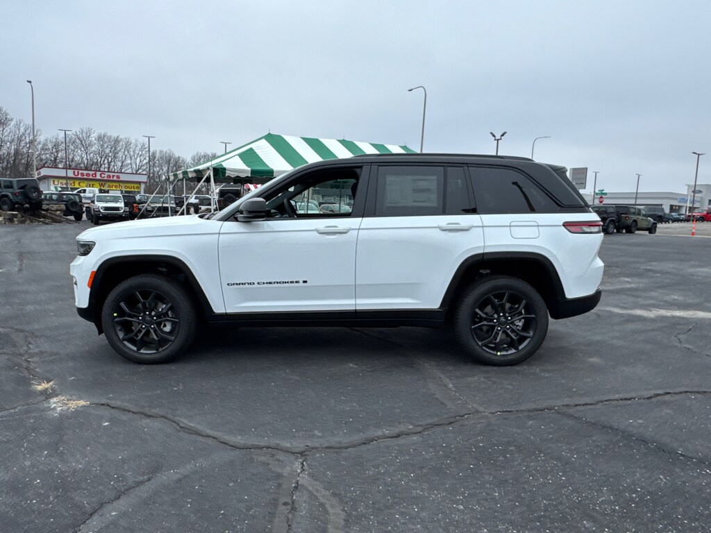 New 2025 Jeep Grand Cherokee LIMITED 4X4 Sport Utility
