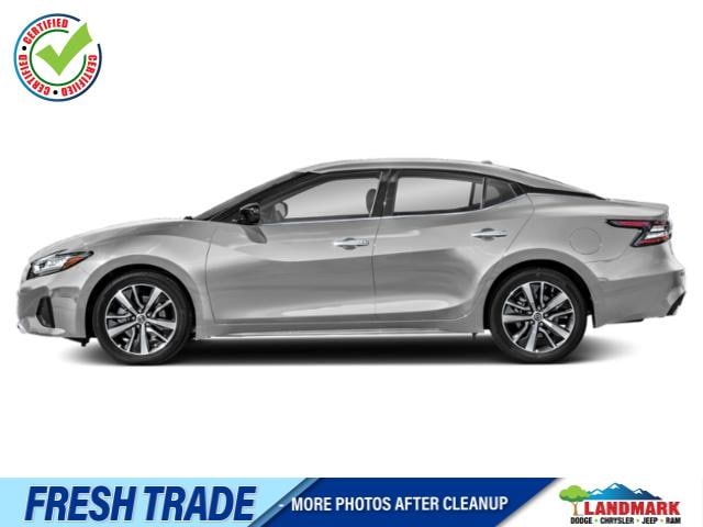 2020 Nissan Maxima SL's photo