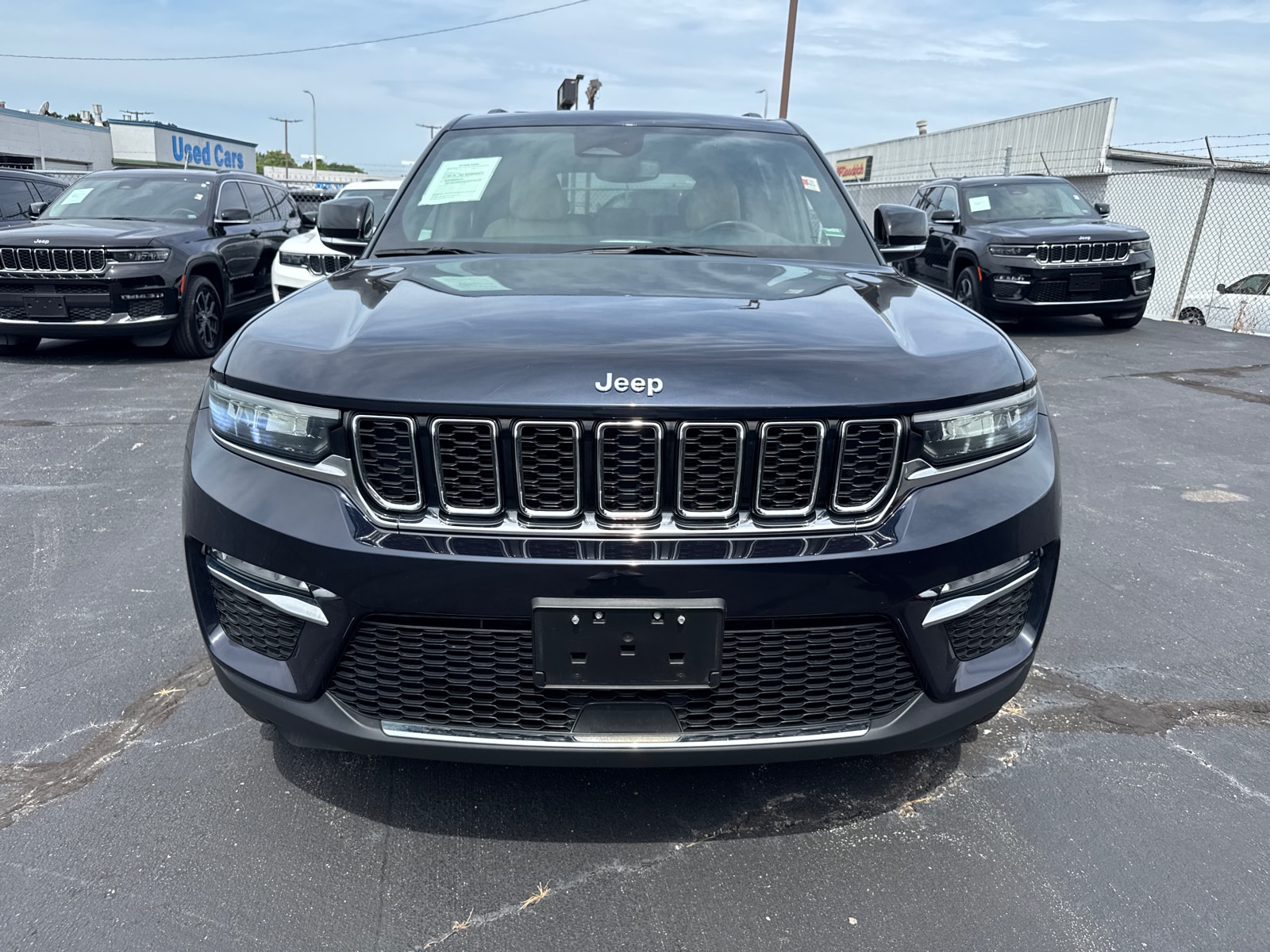 Used 2022 Jeep Grand Cherokee 4xe with VIN 1C4RJYB6XN8760398 for sale in Kansas City
