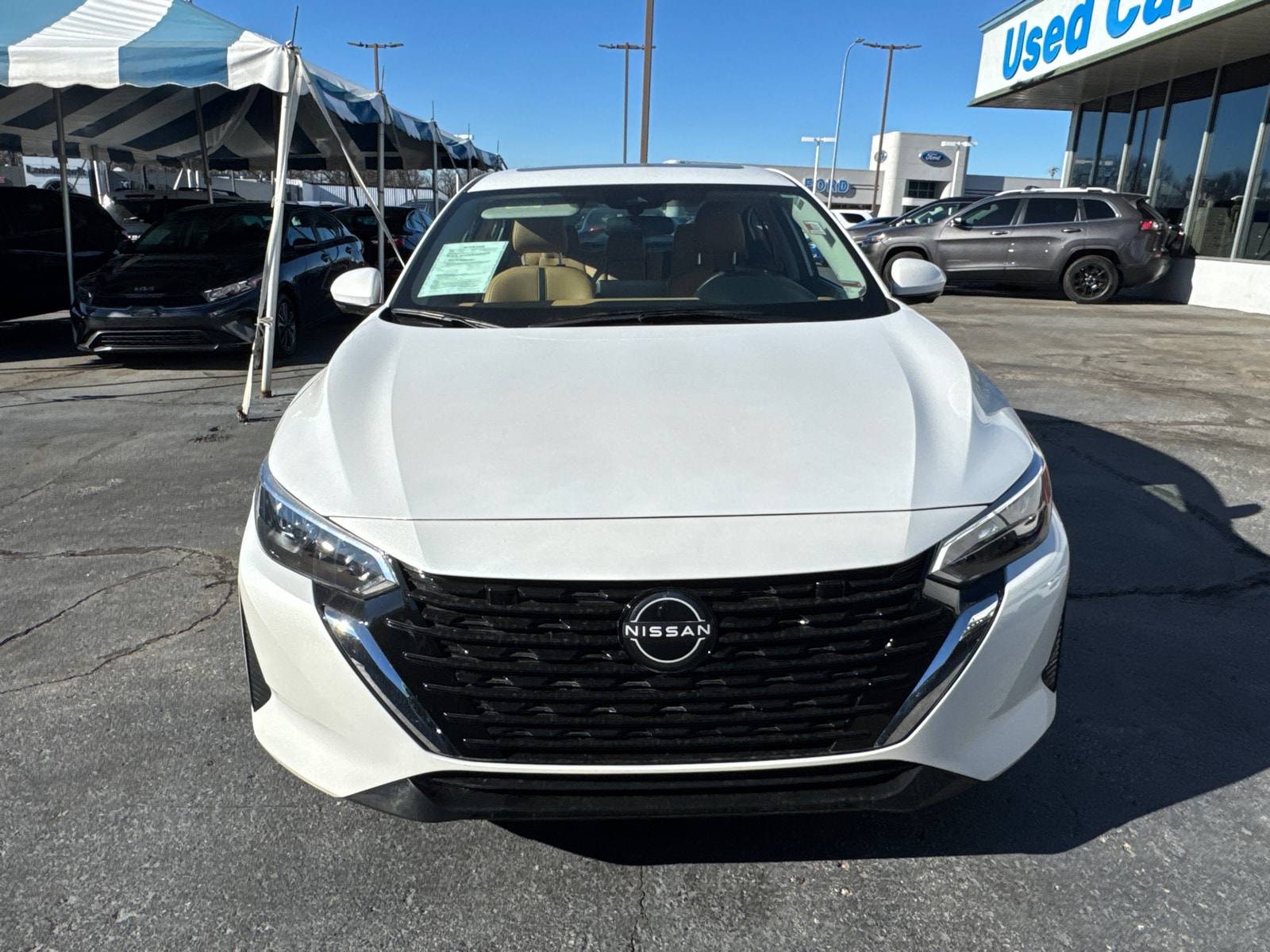 Used 2024 Nissan Sentra SV with VIN 3N1AB8CV0RY379947 for sale in Kansas City