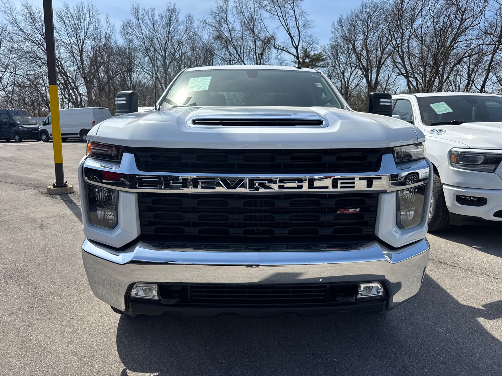 Used 2023 Chevrolet Silverado 2500HD LT with VIN 1GC1YNEY0PF228483 for sale in Kansas City