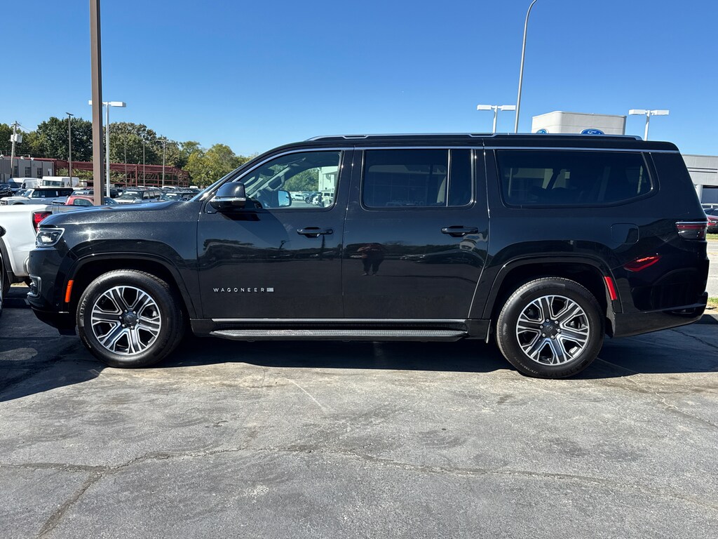 Used 2024 Jeep Wagoneer L Series II Sport Utility