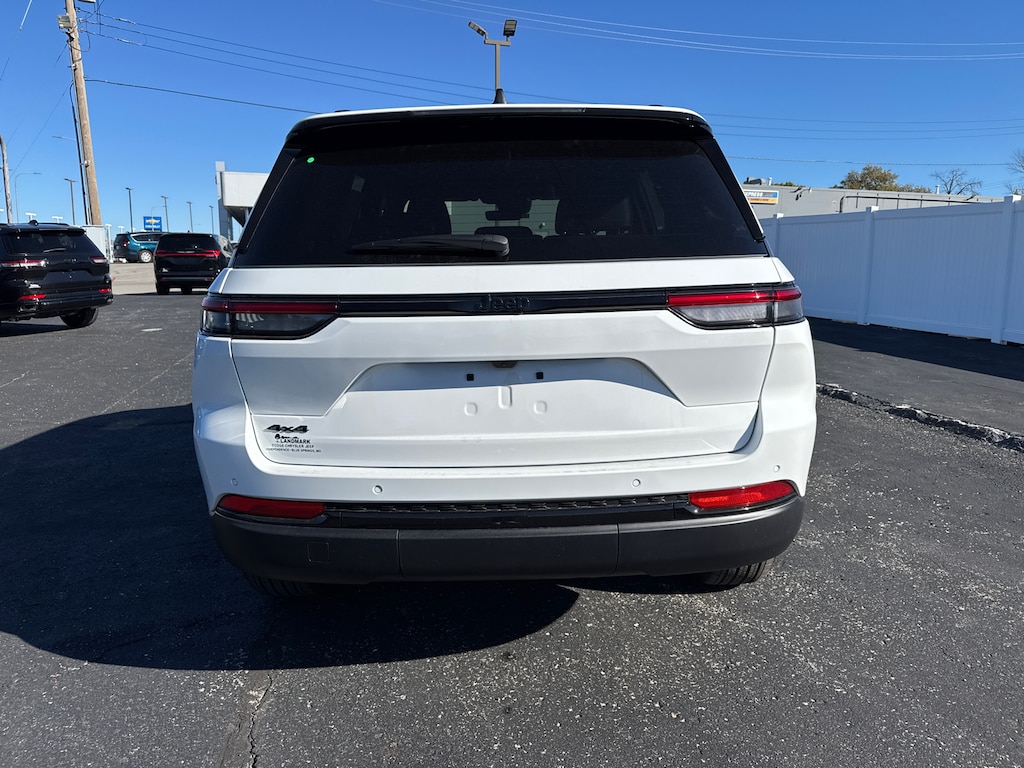 New 2025 Jeep Grand Cherokee ALTITUDE X 4X4 Sport Utility