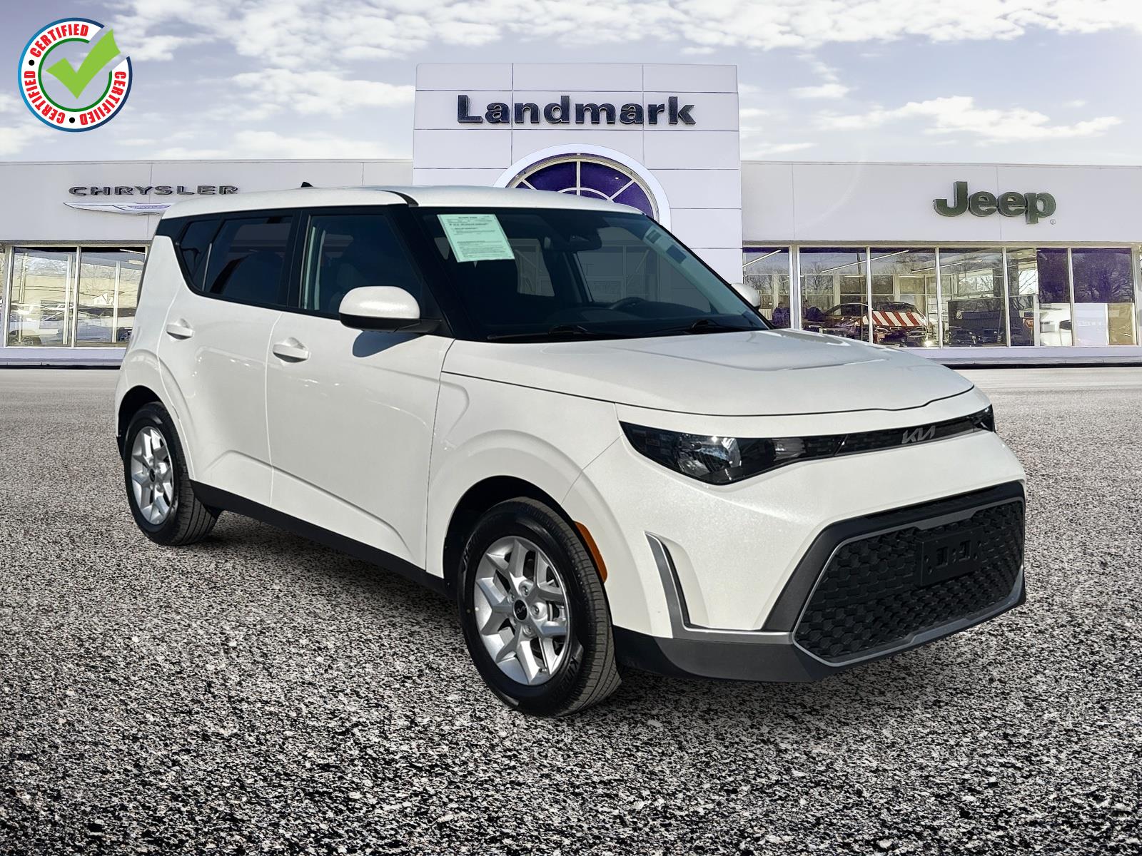 2025 Kia Soul 2.0L LX IVT's photo
