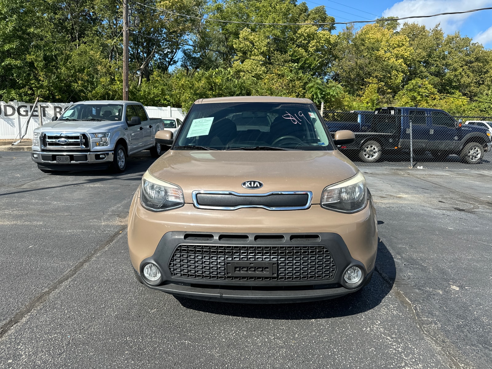 Used 2015 Kia Soul Base with VIN KNDJN2A21F7157098 for sale in Kansas City