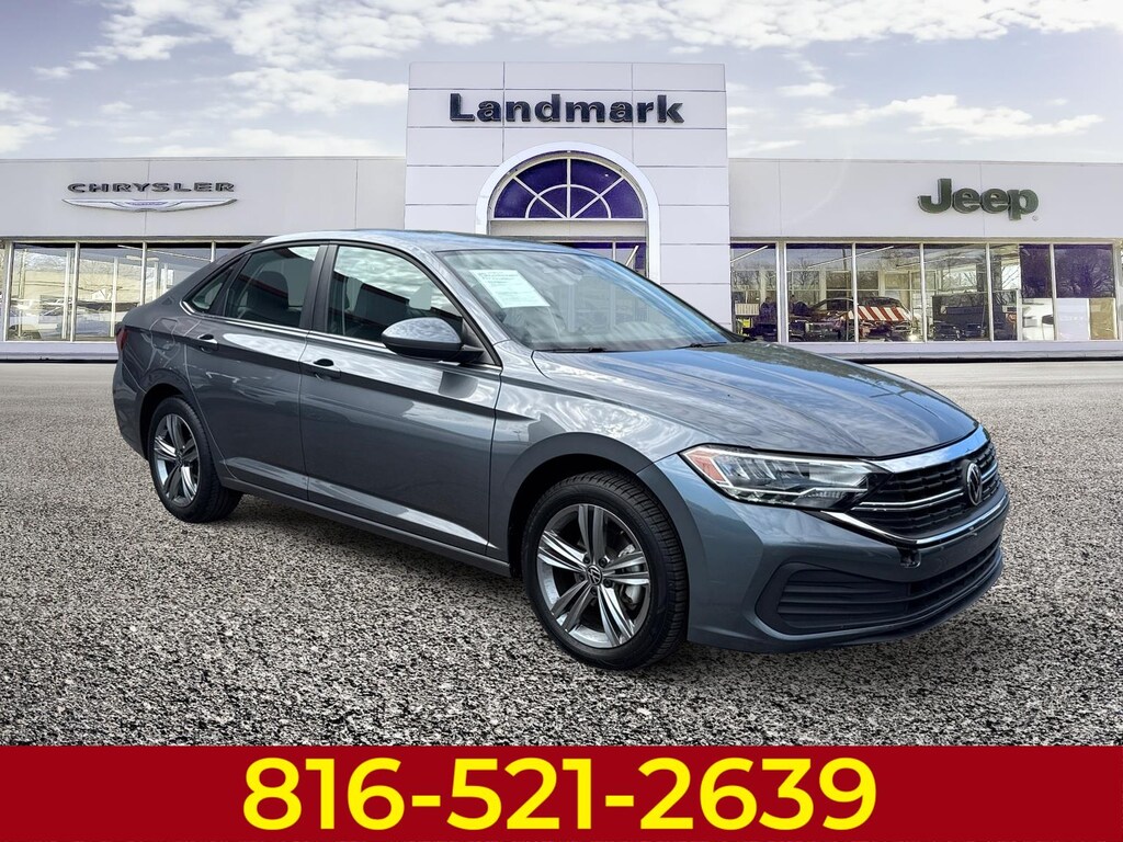 Used 2024 Volkswagen Jetta SE Sedan