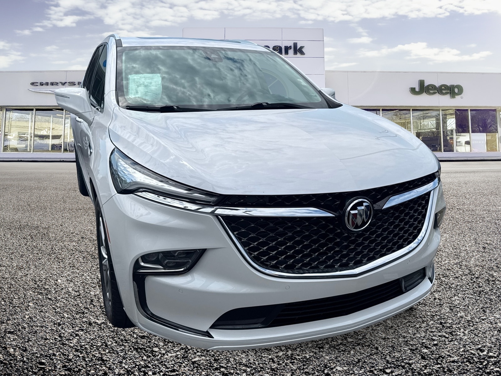 2023 Buick Enclave Avenir AWD's photo