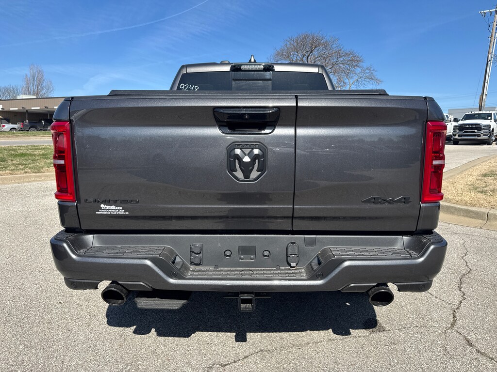 New 2026 Ram 1500 LIMITED CREW CAB 4X4 5'7 BOX Pickup