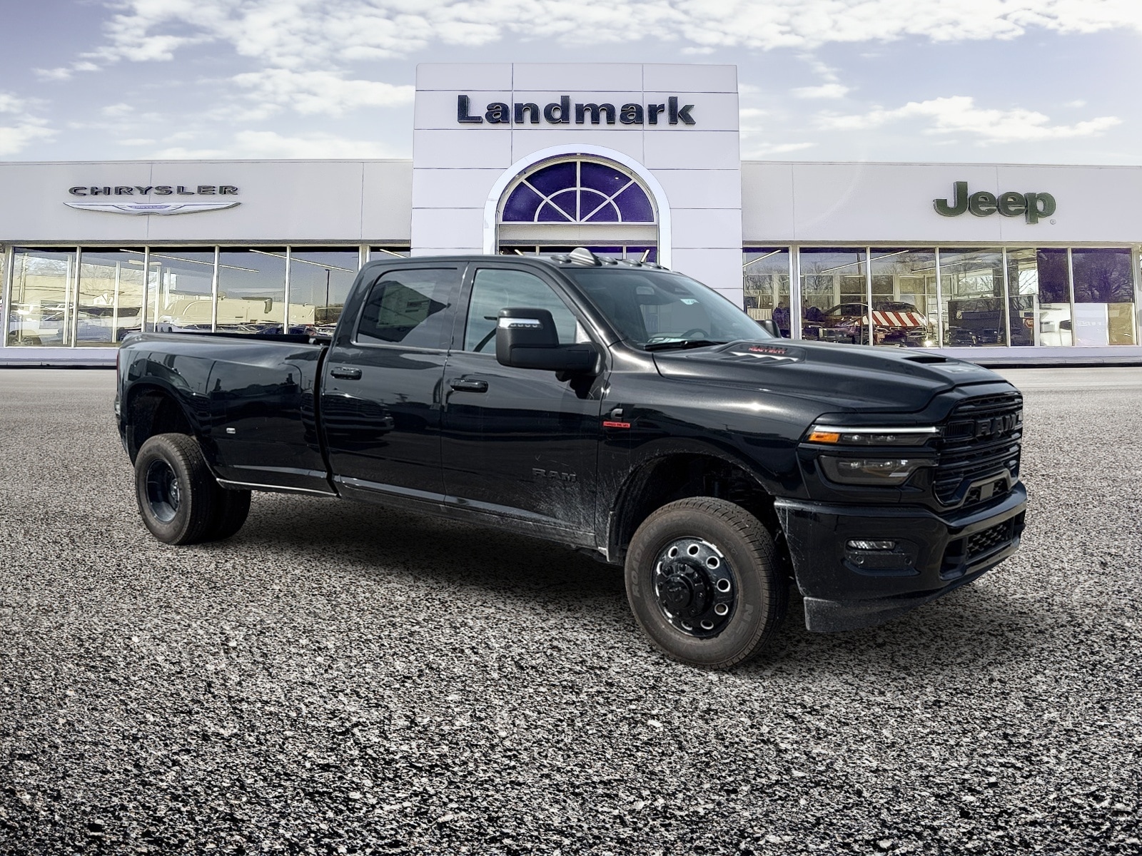 2025 RAM Ram 3500 Pickup Laramie's photo