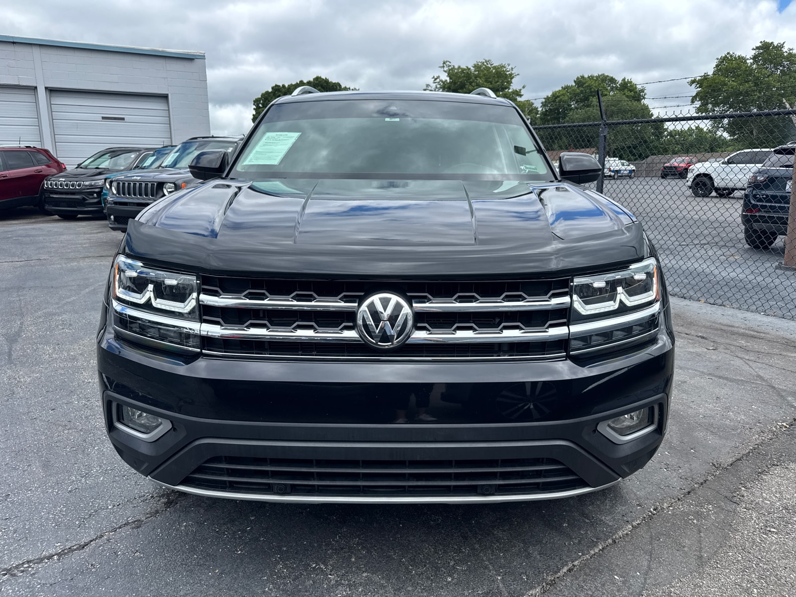 Used 2019 Volkswagen Atlas SEL with VIN 1V2MR2CA3KC569979 for sale in Kansas City