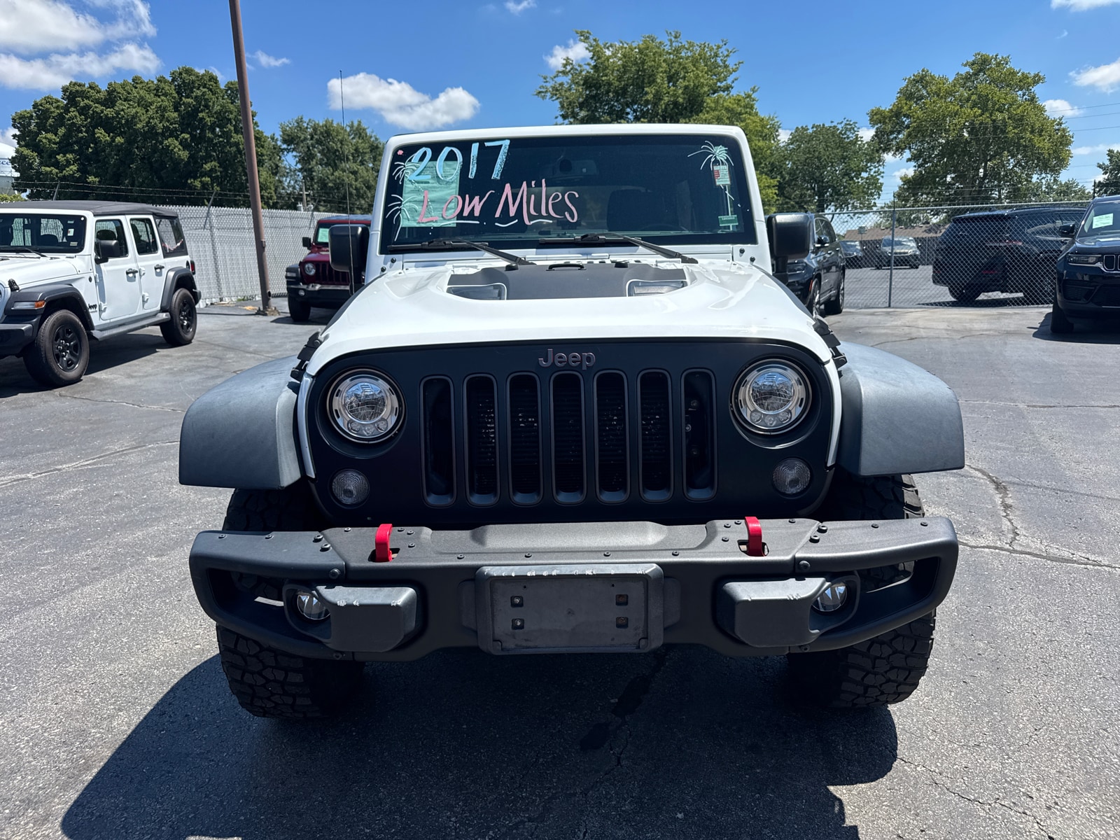 Used 2017 Jeep Wrangler Unlimited Rubicon Recon with VIN 1C4BJWFG7HL620772 for sale in Kansas City