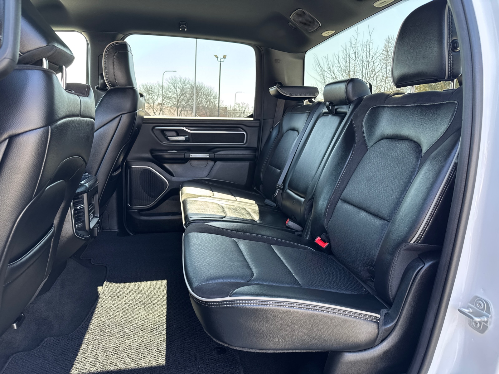 2024 RAM Ram 1500 Pickup Laramie - Photo 6