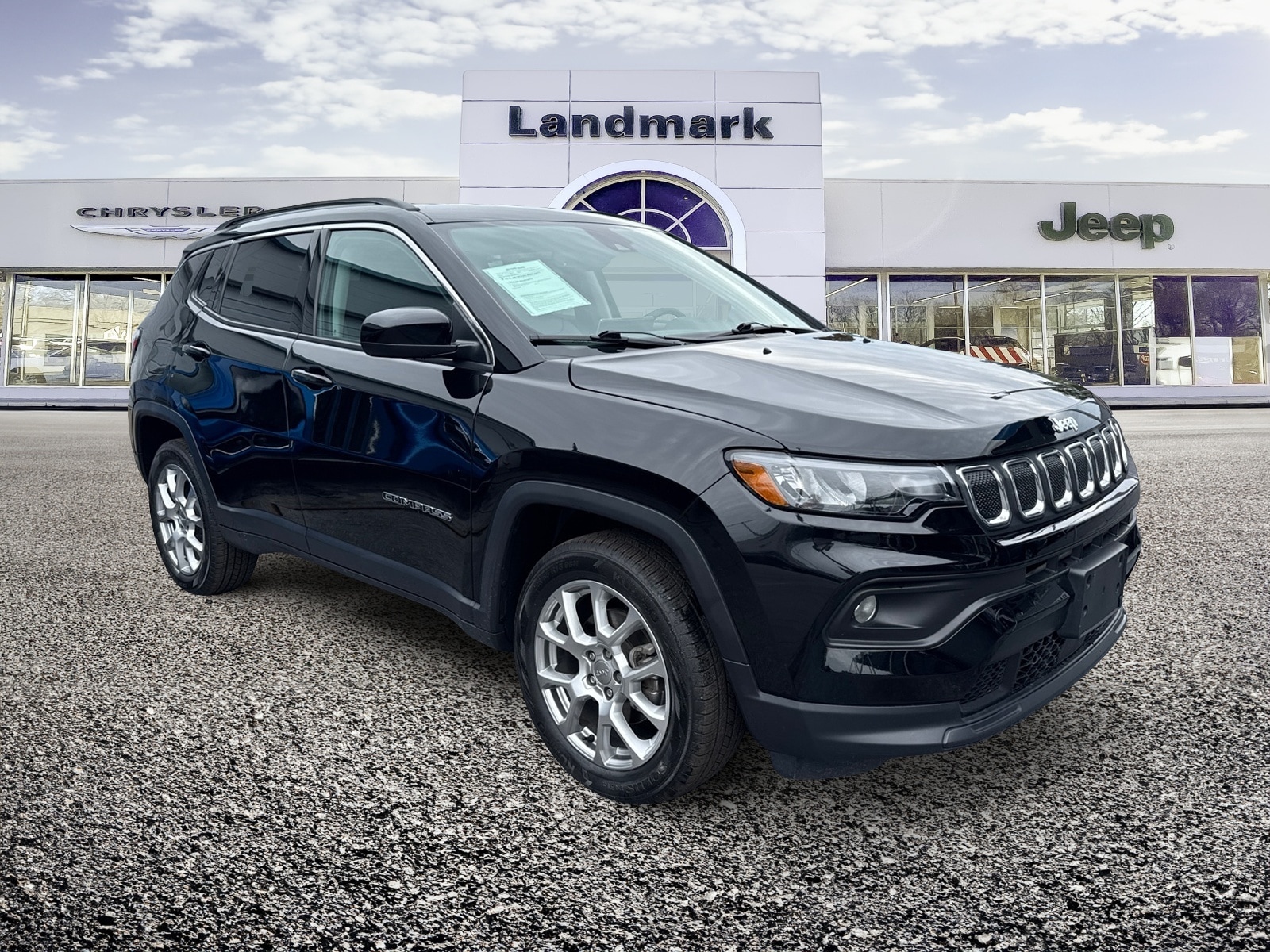 2022 Jeep Compass Latitude Lux's photo