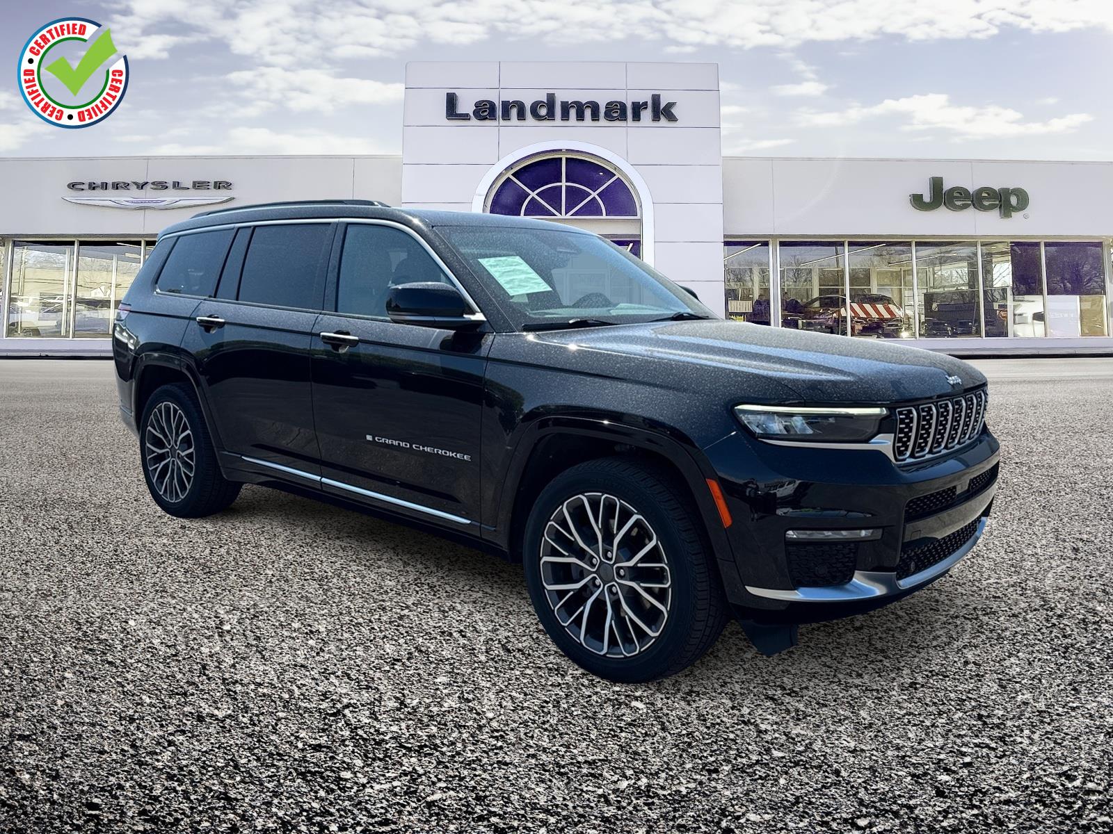 2024 Jeep Grand Cherokee L Summit Reserve 4x4's photo