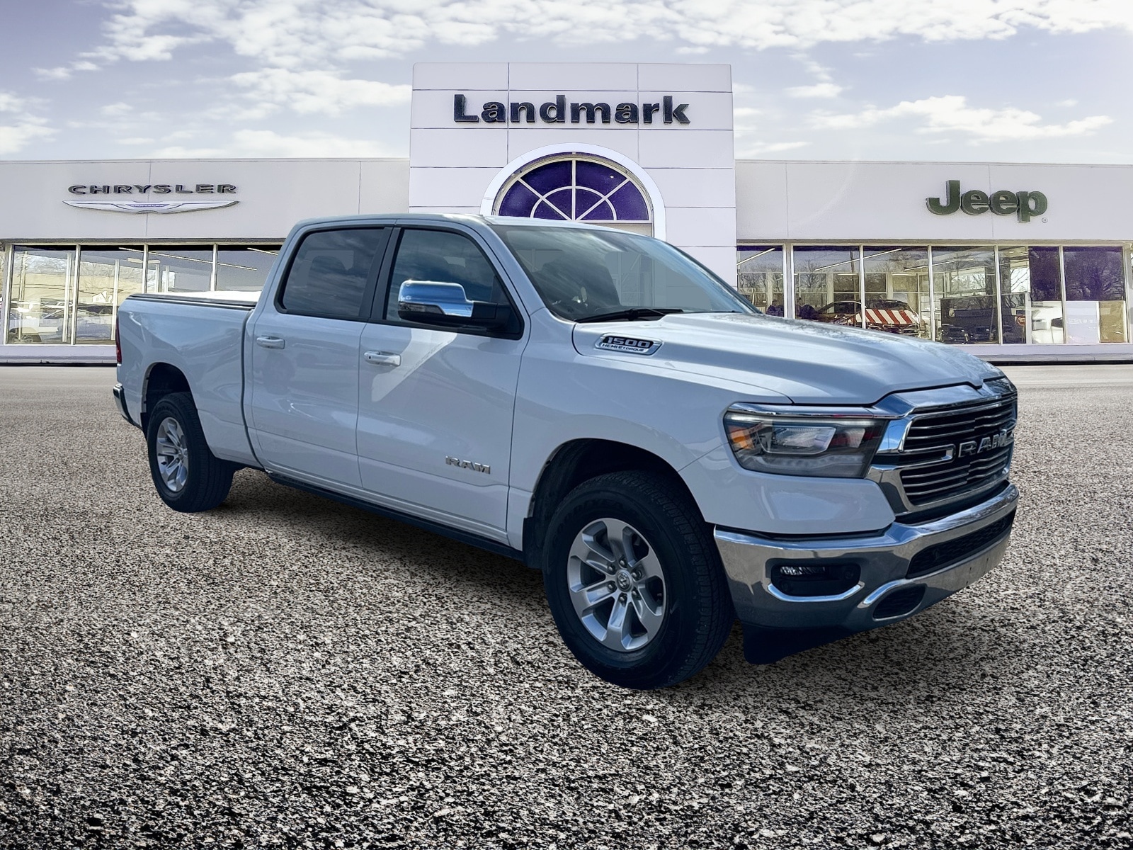 2024 RAM 1500 Laramie 4x4 Crew Cab 6'4's photo