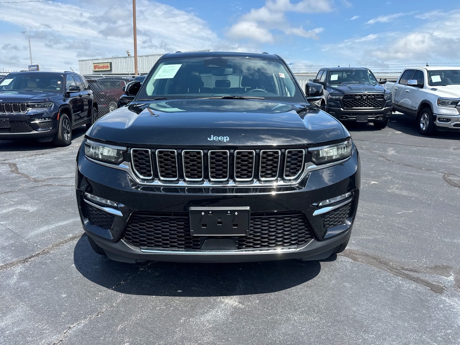 Used 2023 Jeep Grand Cherokee 4xe with VIN 1C4RJYB68P8774416 for sale in Kansas City