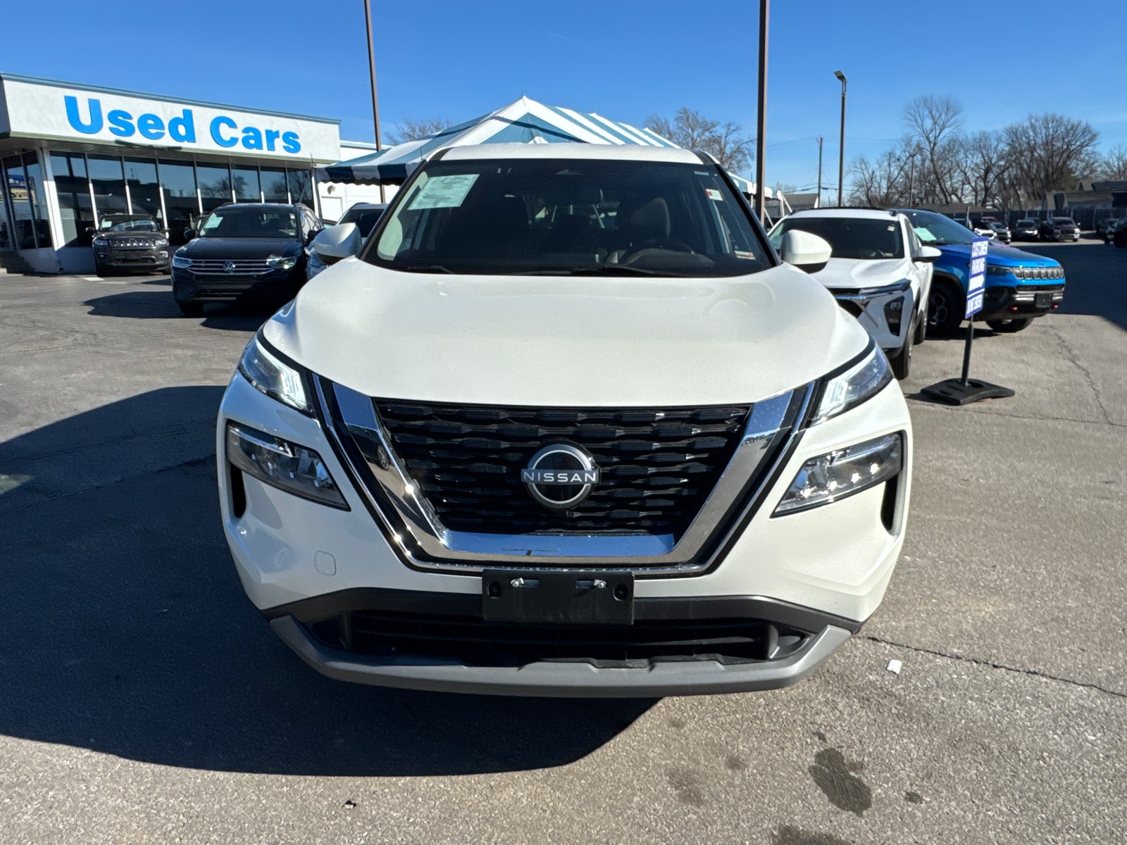 Used 2023 Nissan Rogue SV with VIN JN8BT3BB7PW479318 for sale in Kansas City