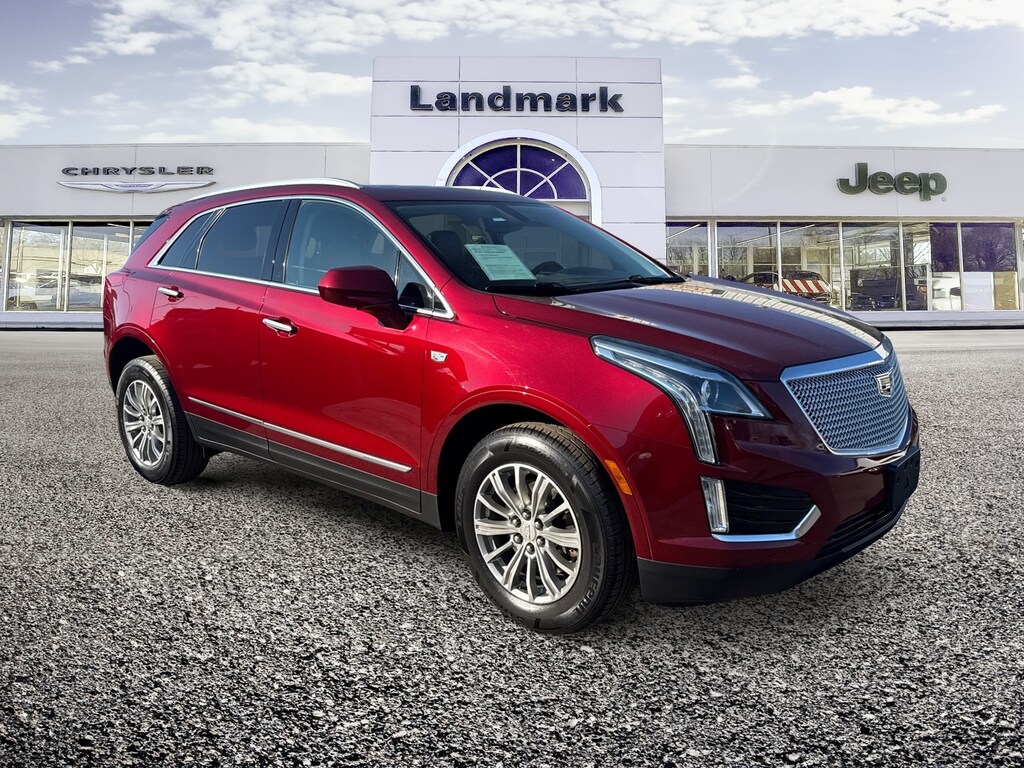 Used 2018 Cadillac XT5 Luxury FWD Sport Utility Vehicle