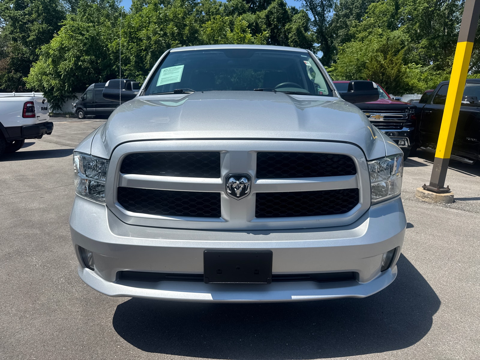 Used 2017 RAM Ram 1500 Pickup Express with VIN 1C6RR7KG9HS814087 for sale in Kansas City