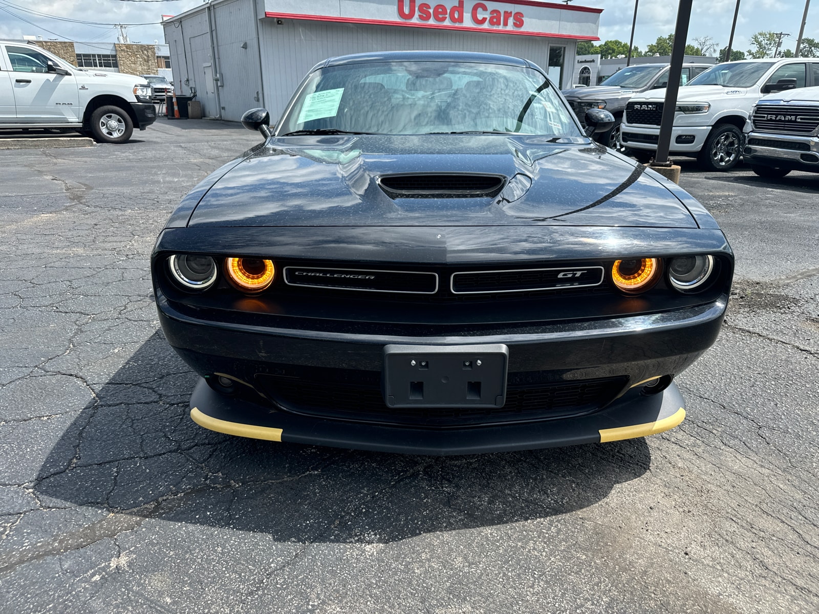 Used 2022 Dodge Challenger GT with VIN 2C3CDZJG2NH185127 for sale in Kansas City