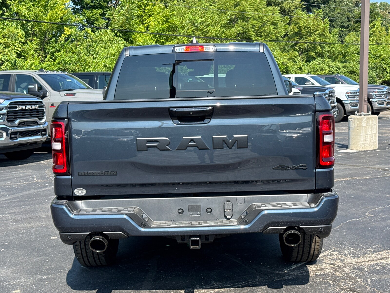 2025 Ram 1500 Big Horn photo 4