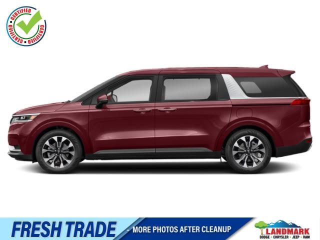 2022 Kia Sedona EX's photo