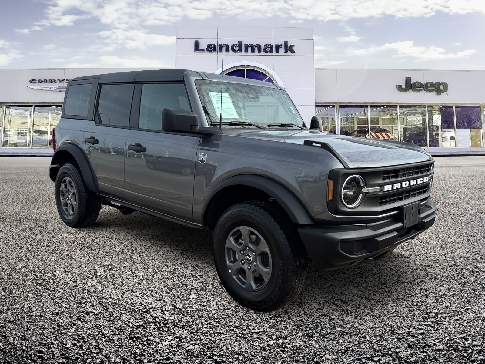 2025 Ford Bronco 4-Door Big Bend's photo