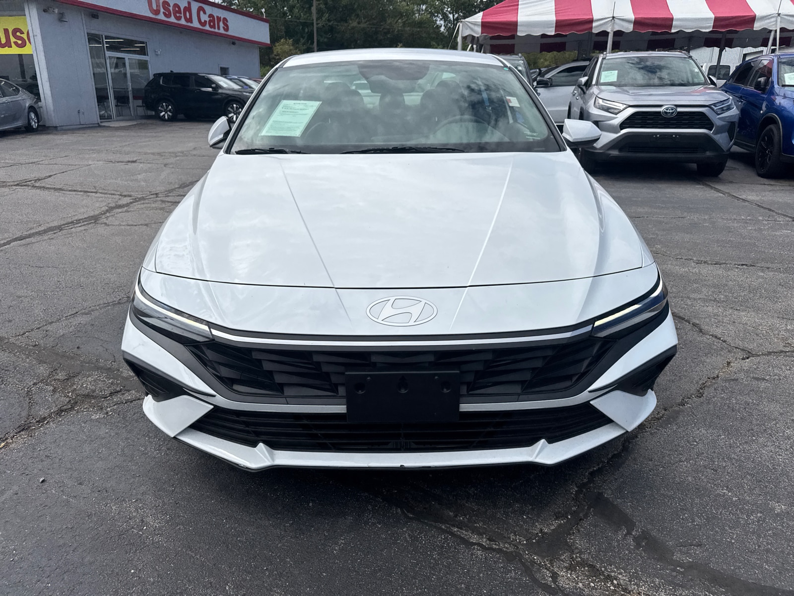 Used 2024 Hyundai Elantra SE with VIN KMHLL4DG5RU824970 for sale in Kansas City