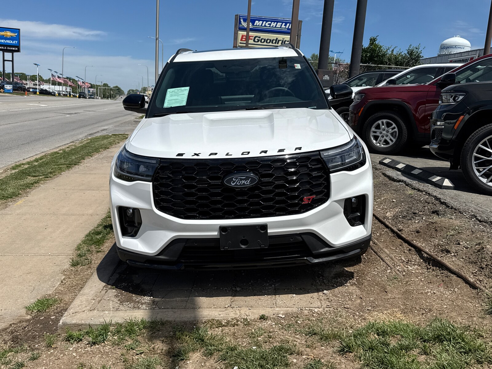 Used 2025 Ford Explorer ST with VIN 1FMWK8GC4SGB03687 for sale in Kansas City