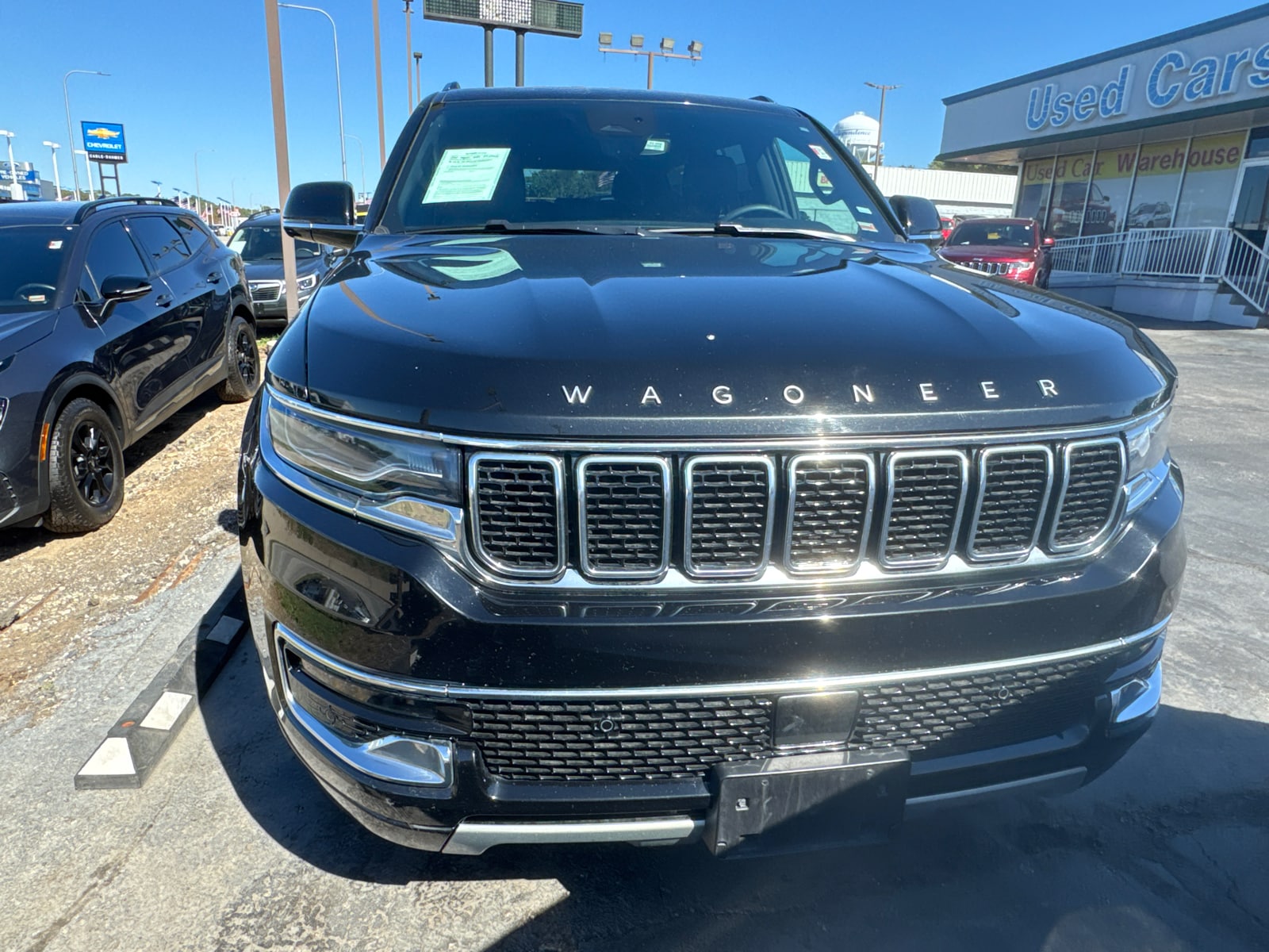 Used 2024 Jeep Wagoneer L Series II with VIN 1C4SJSBPXRS117016 for sale in Kansas City