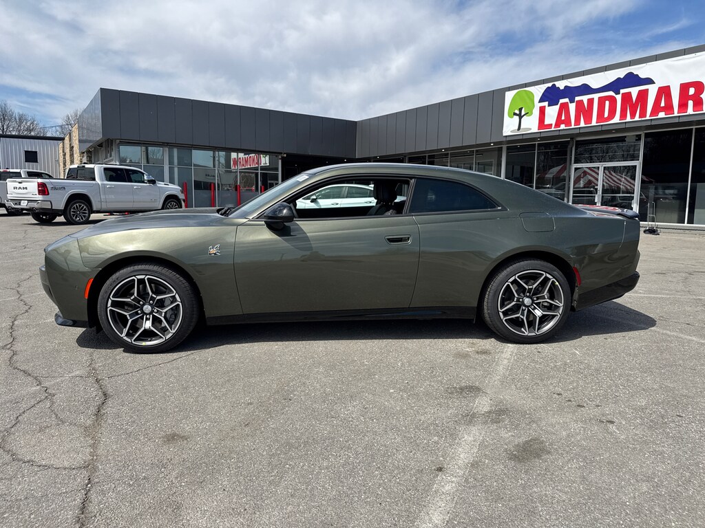 New 2026 Dodge Charger SCAT PACK 2-DOOR AWD Coupe