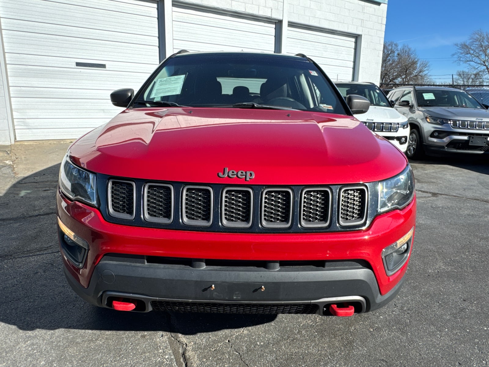 Used 2018 Jeep Compass Trailhawk with VIN 3C4NJDDBXJT135948 for sale in Kansas City