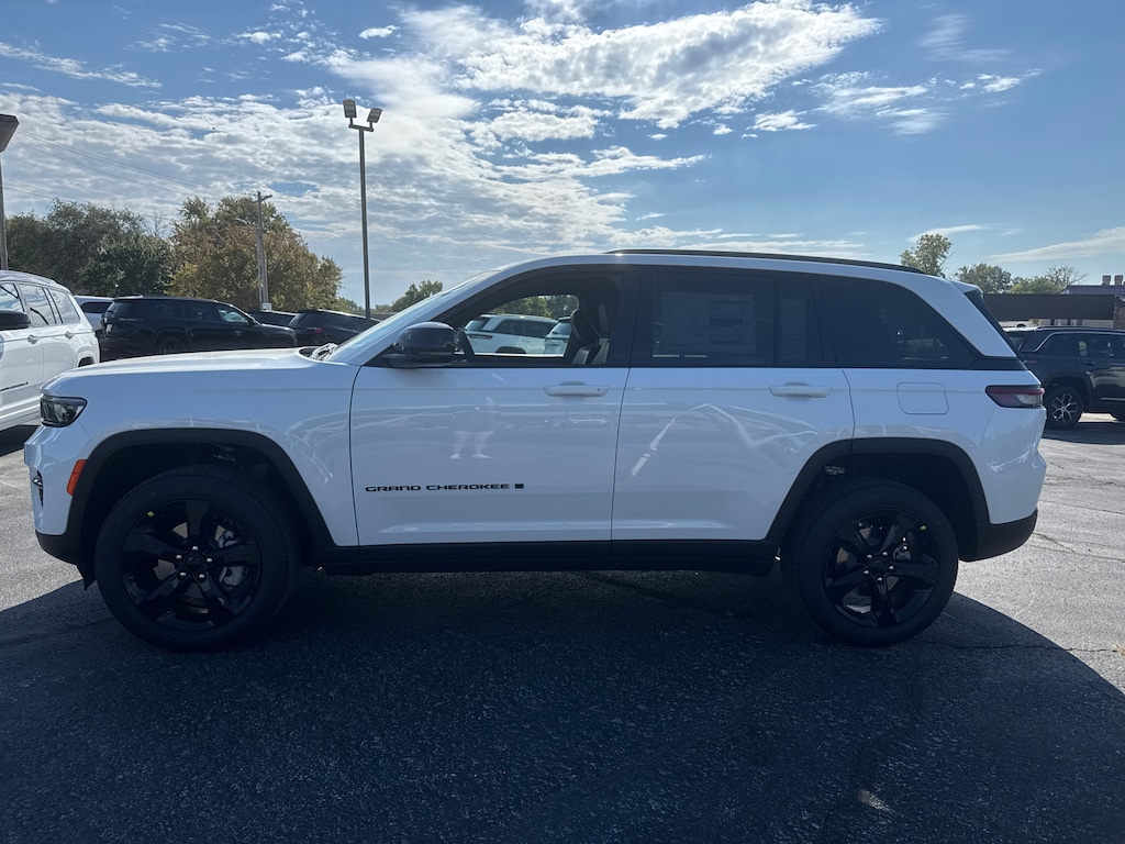 New 2025 Jeep Grand Cherokee LIMITED 4X4 Sport Utility