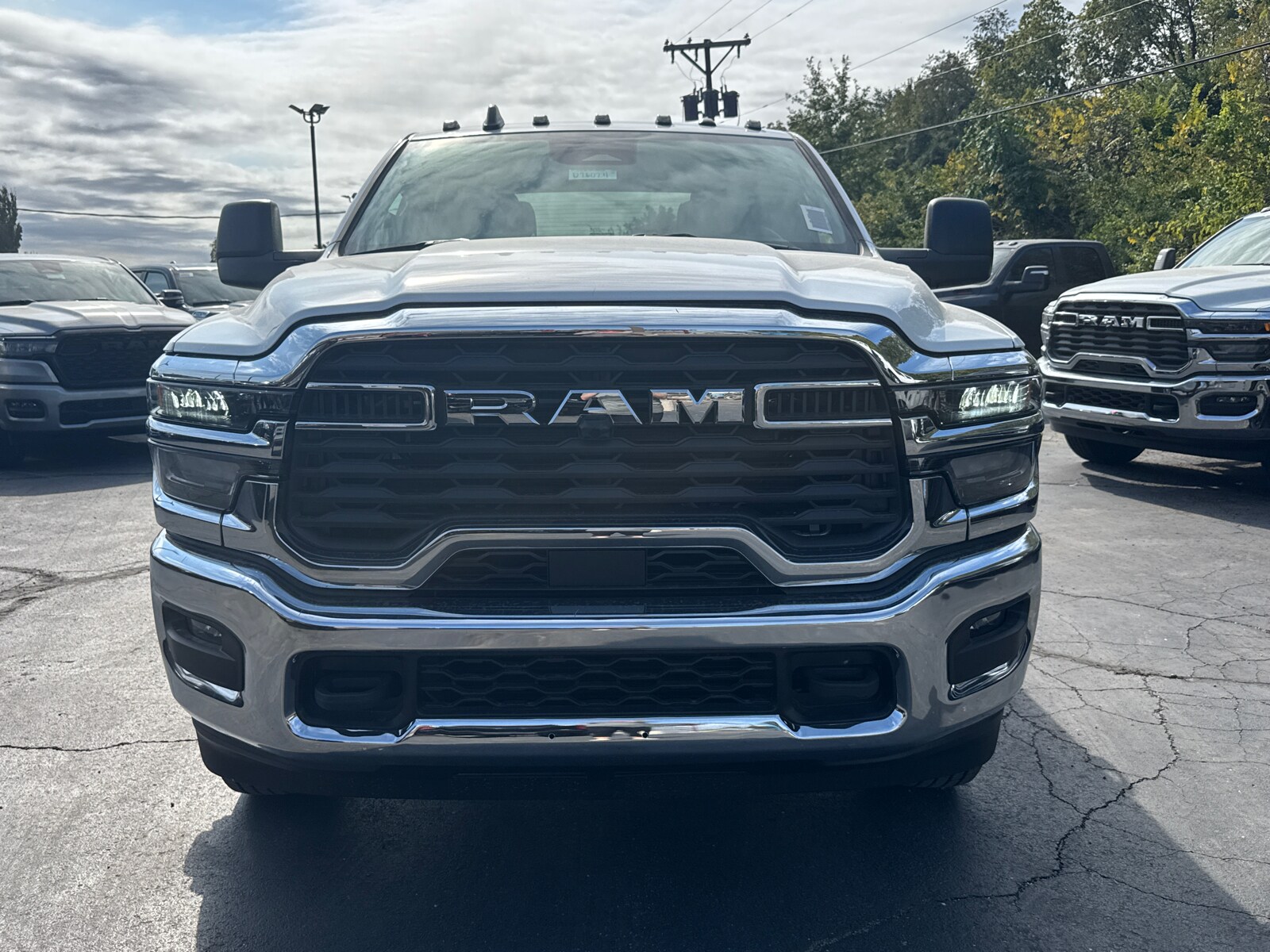 2026 Ram 3500 Tradesman photo 2