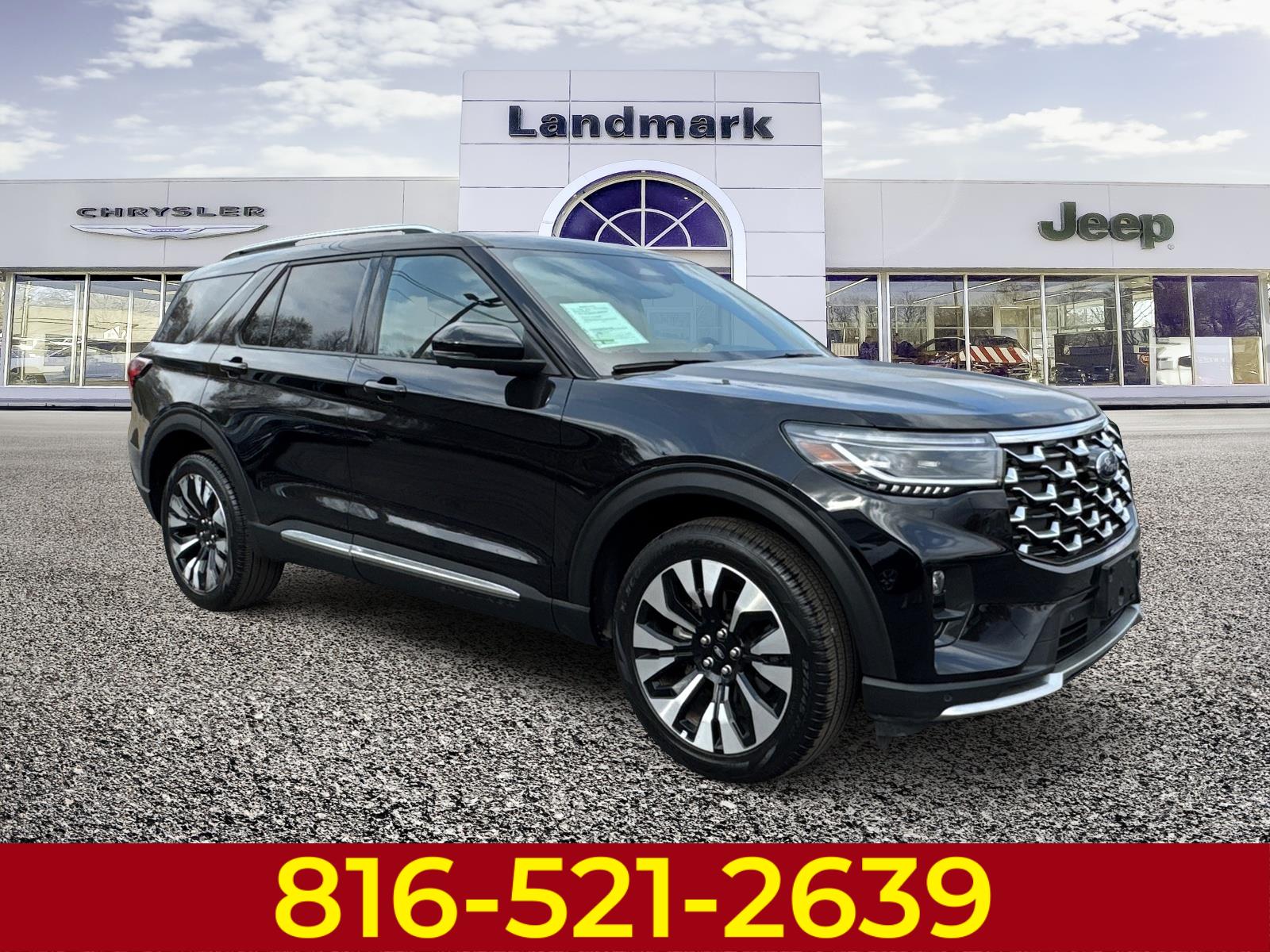 2025 Ford Explorer Platinum's photo