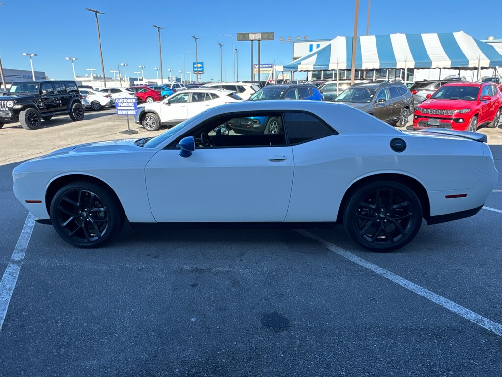 Used 2022 Dodge Challenger SXT Coupe