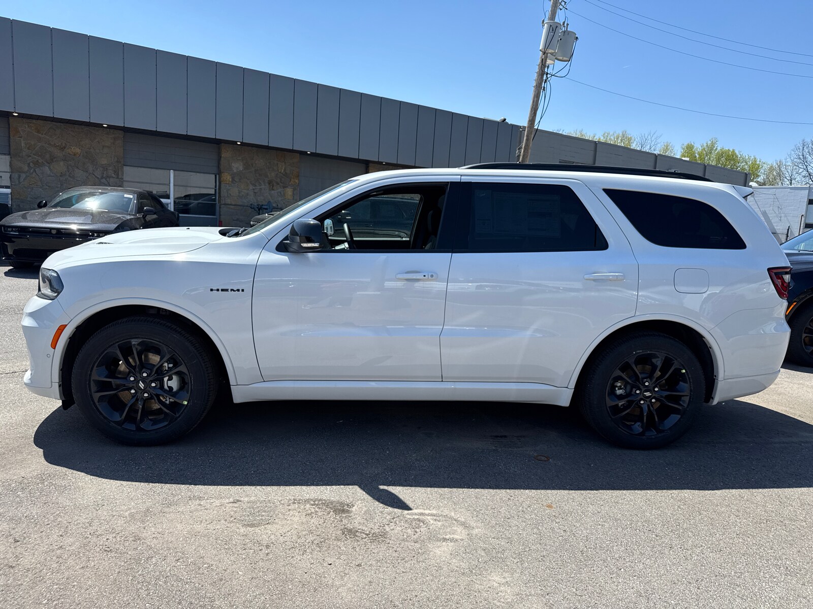 2025 Dodge Durango R/T Plus photo 3