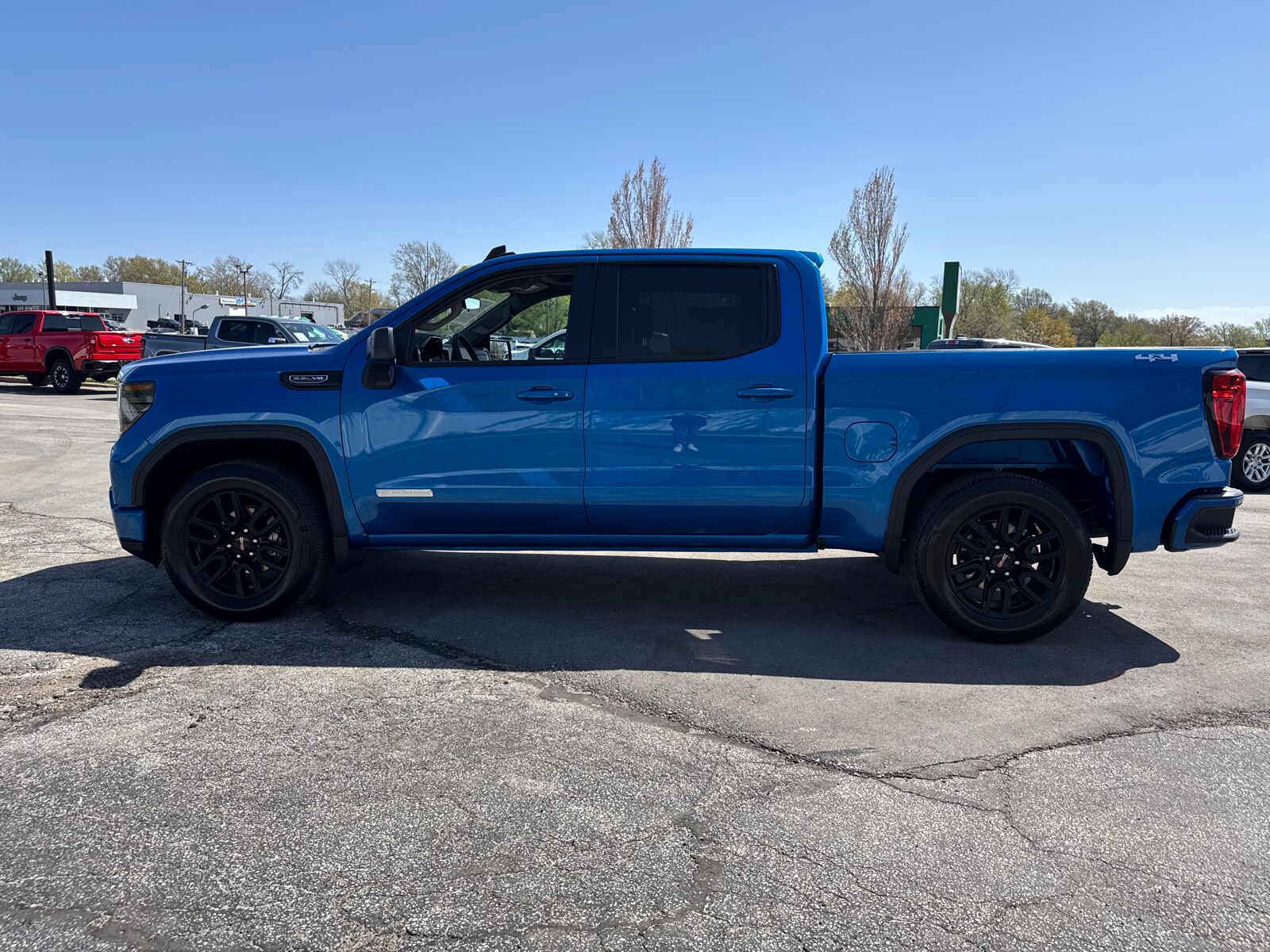 2024 Gmc Sierra 1500 Elevation photo 3