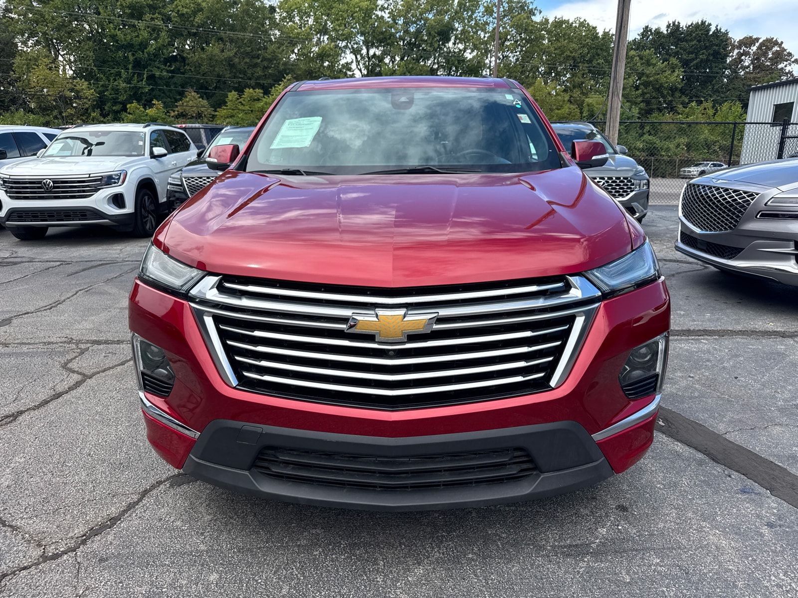 Used 2023 Chevrolet Traverse Premier with VIN 1GNEVKKWXPJ160869 for sale in Kansas City