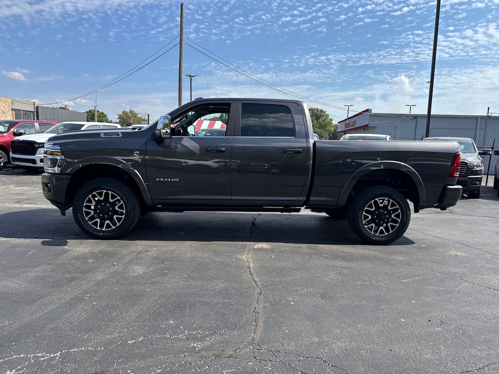 New 2025 Ram 2500 LIMITED LONGHORN CREW CAB 4X4 6'4 BOX Pickup
