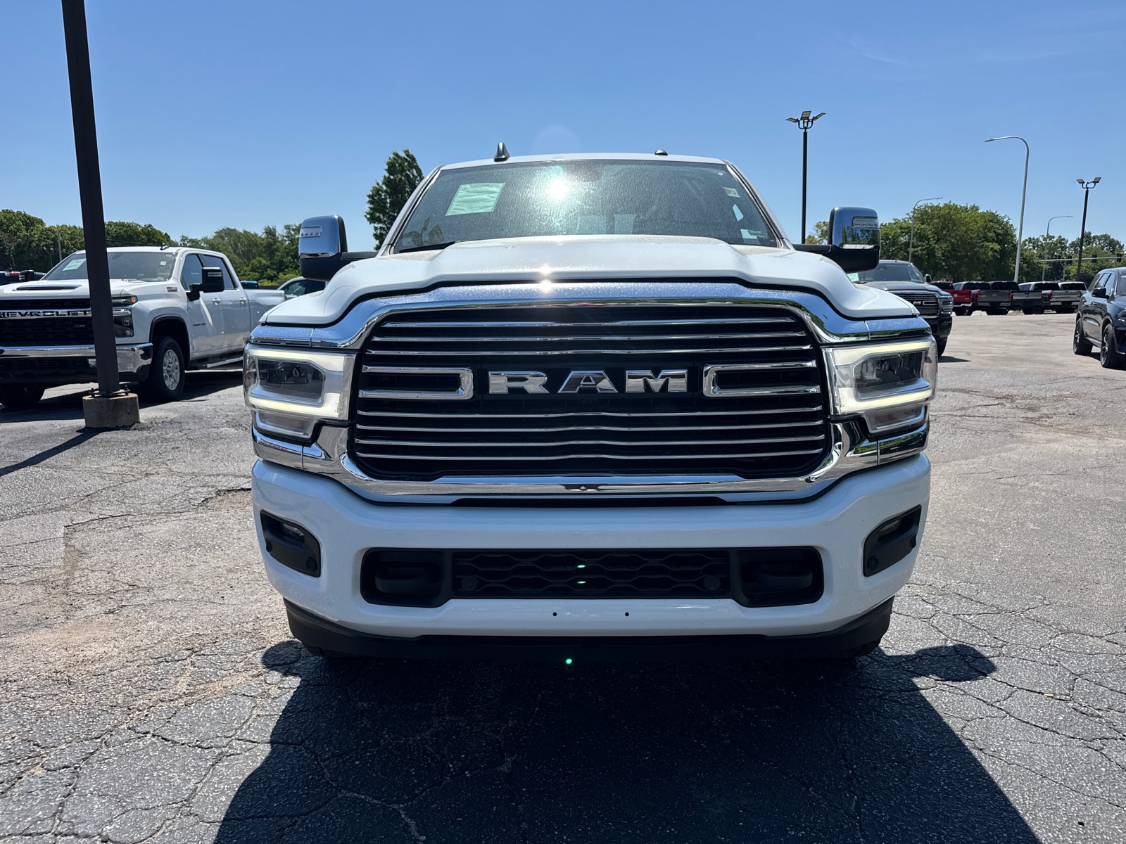 Used 2024 RAM Ram 2500 Pickup Laramie with VIN 3C6UR5FL1RG382075 for sale in Kansas City
