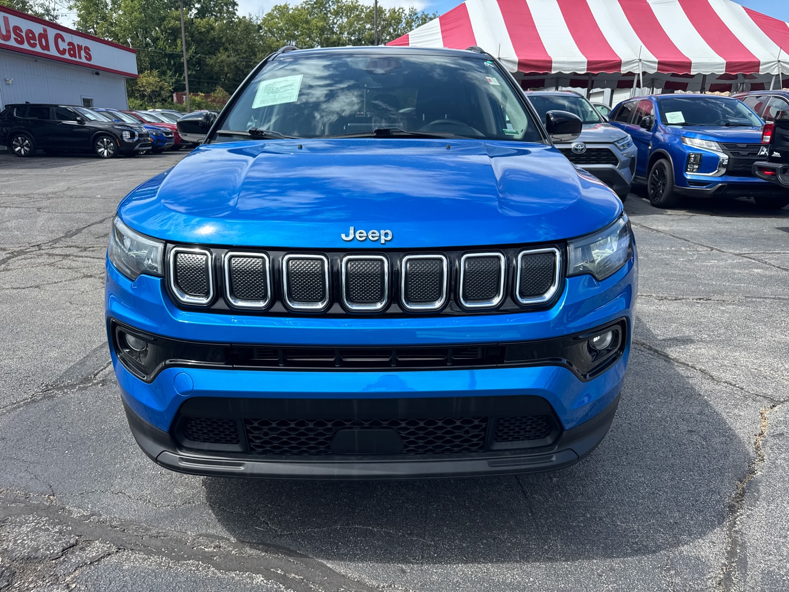 Used 2022 Jeep Compass Limited with VIN 3C4NJDCB8NT153307 for sale in Kansas City