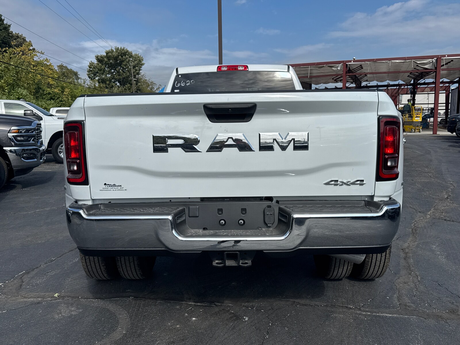 2026 Ram 3500 Tradesman photo 4