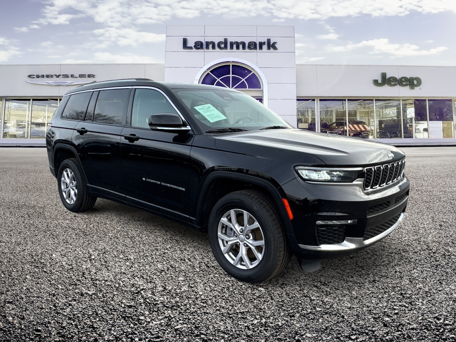 2022 Jeep Grand Cherokee L Limited's photo