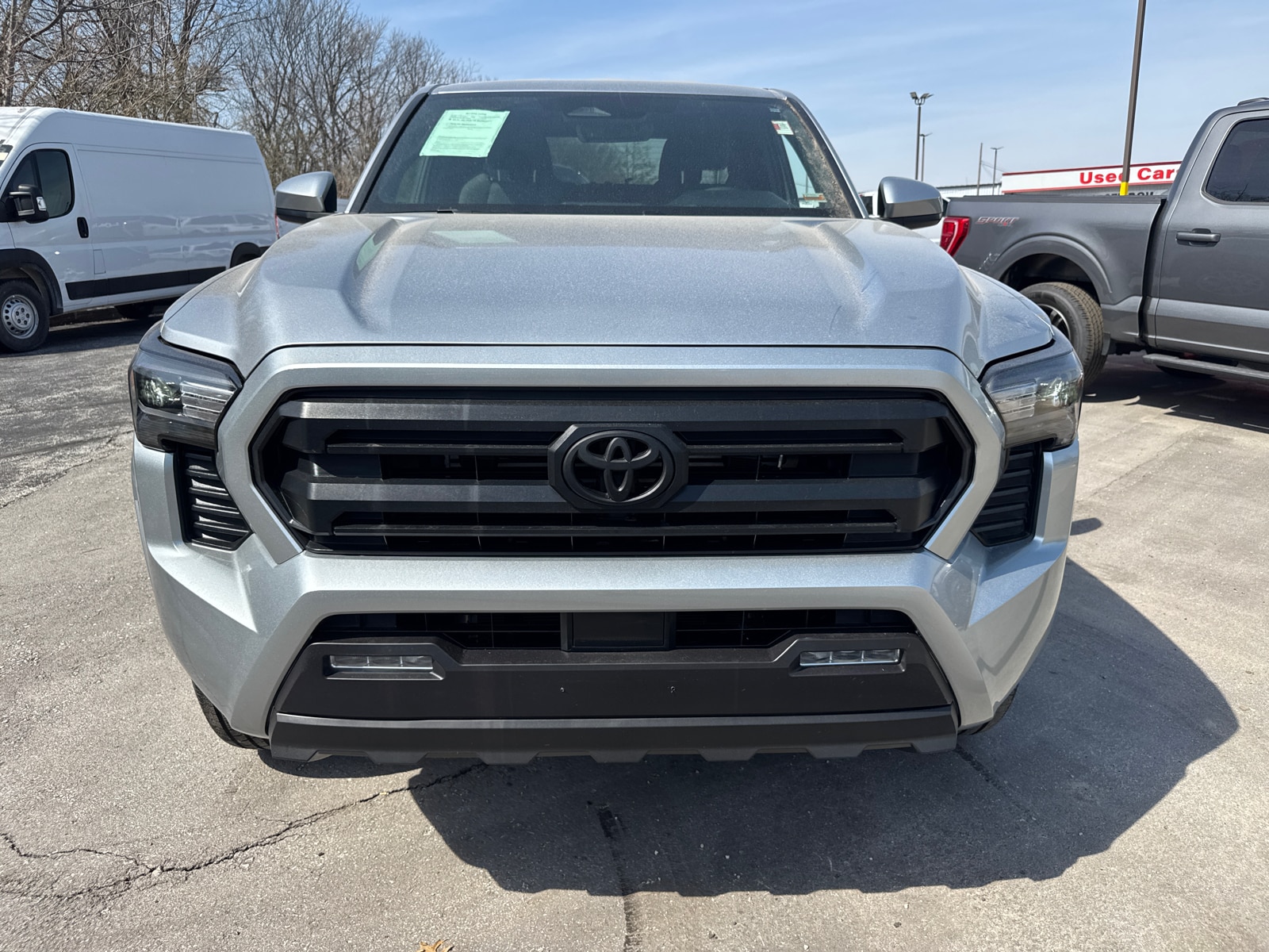 Used 2025 Toyota Tacoma SR5 with VIN 3TMLB5JN1SM128679 for sale in Kansas City